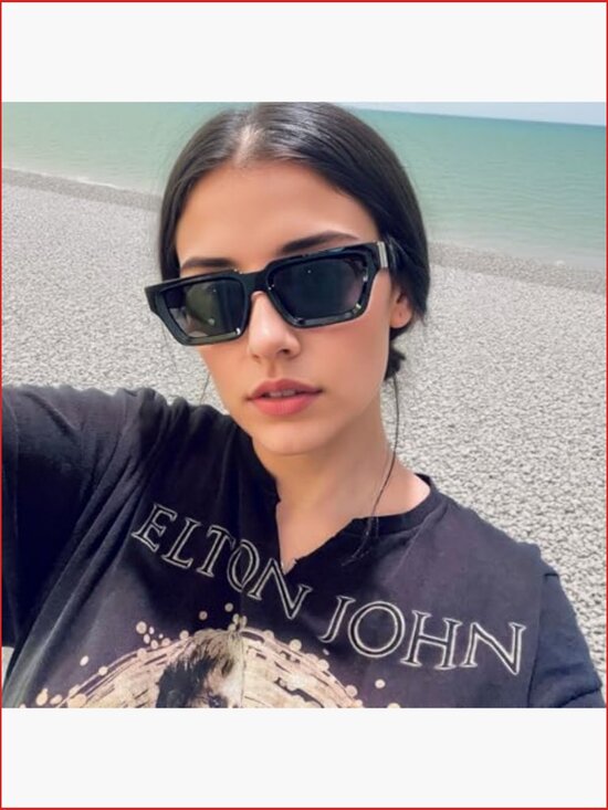 Chunky Retro Rectangle Sunglasses with UV400 Protection, Case Included